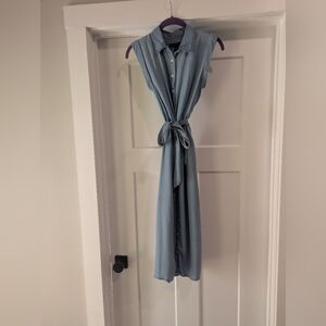 Banana Republic Light Blue Chambray Shirt Dress